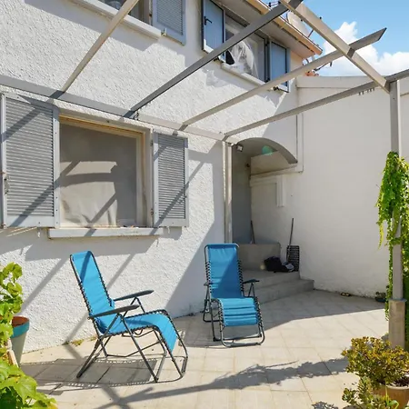 Holiday home 3 Bedroom Stunning In *