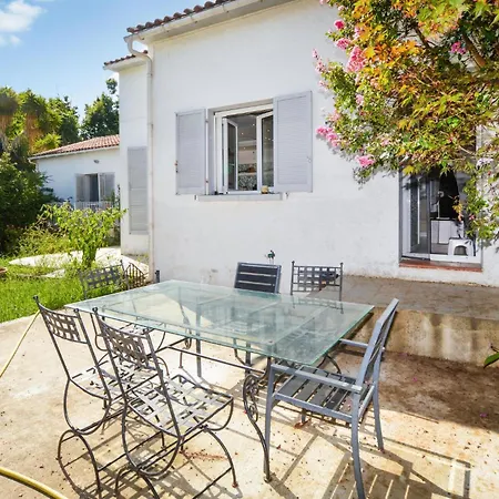 Holiday home 3 Bedroom Stunning In